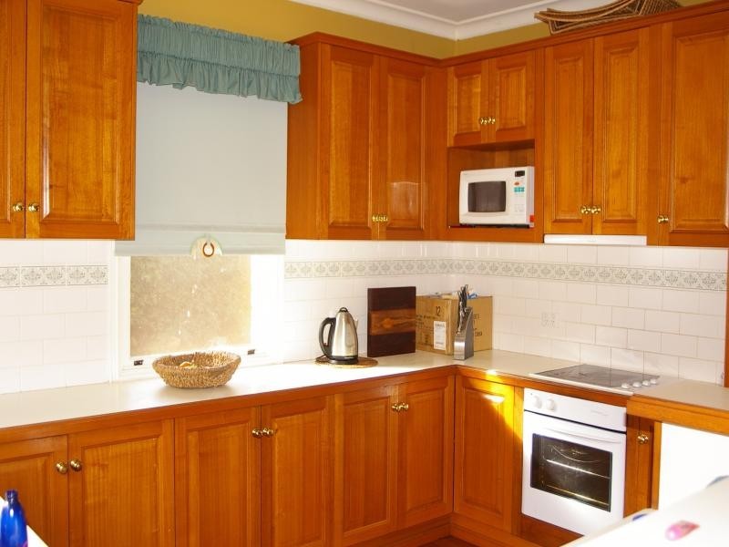 4 Lucern Court, Romsey VIC 3434