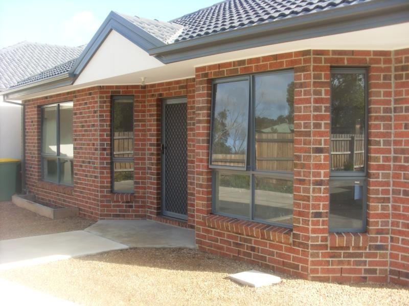 5/10 Rodney Street, Gisborne VIC 3437