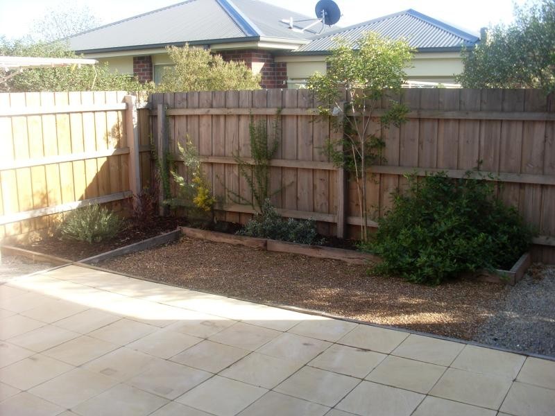 5/10 Rodney Street, Gisborne VIC 3437