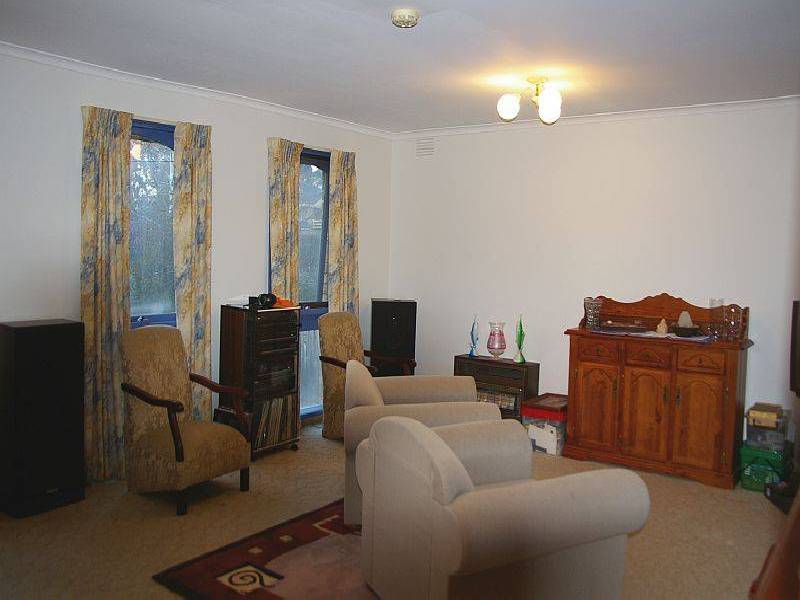 30 Grant Avenue, Gisborne VIC 3437