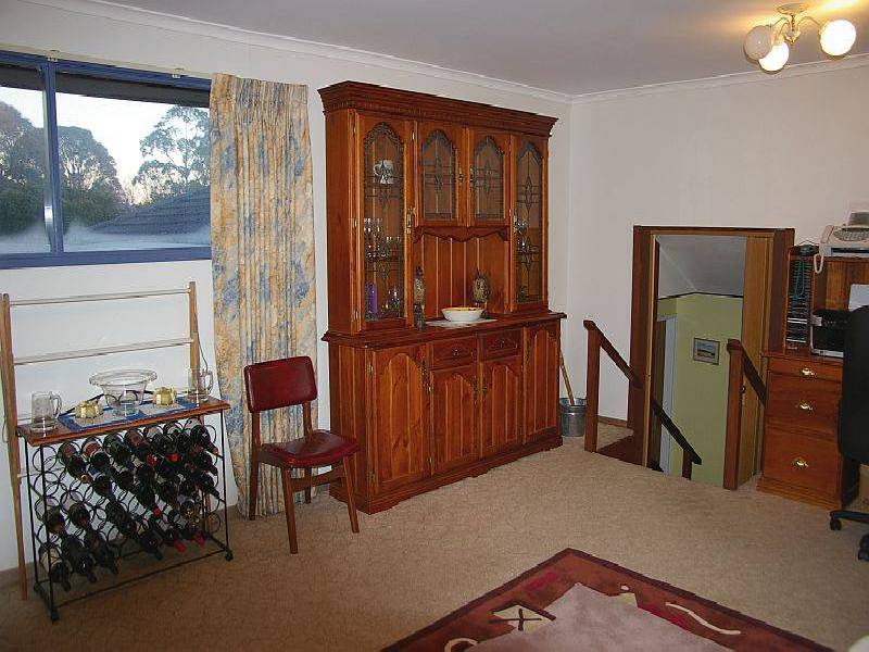 30 Grant Avenue, Gisborne VIC 3437