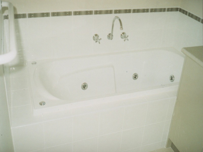 28 Warren Street, Kyneton VIC 3444