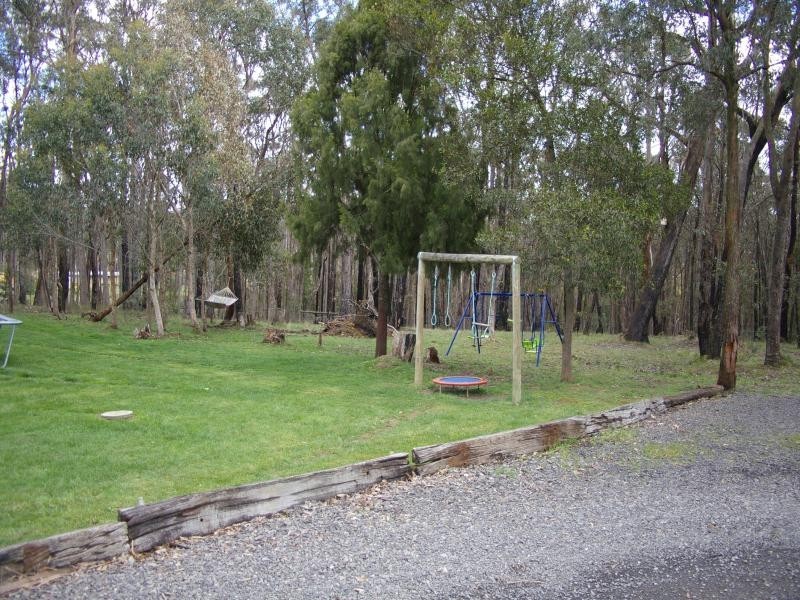430 Ashbourne Road, Woodend VIC 3442