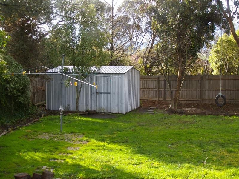 10 Gardiner Street, Gisborne VIC 3437