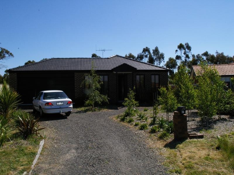 47  Sunnypark Close, Gisborne VIC 3437