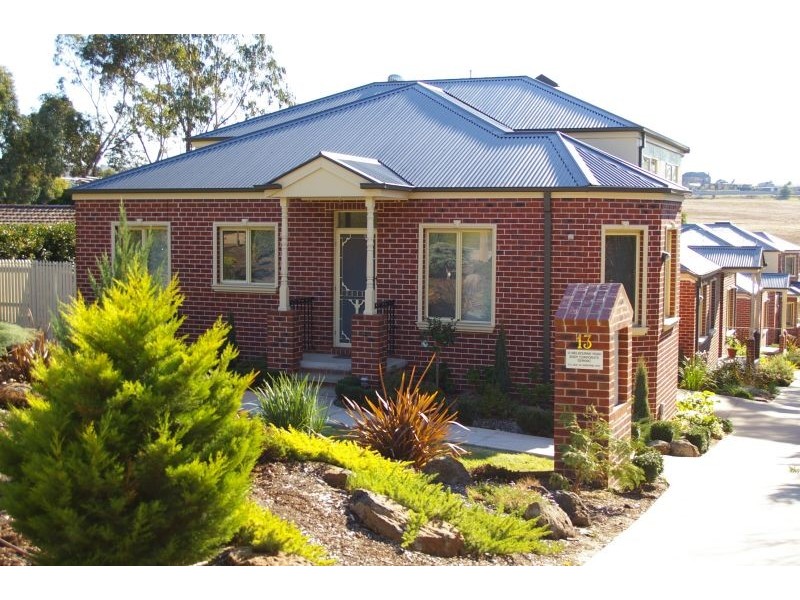 1/13 Melbourne Road, Gisborne VIC 3437