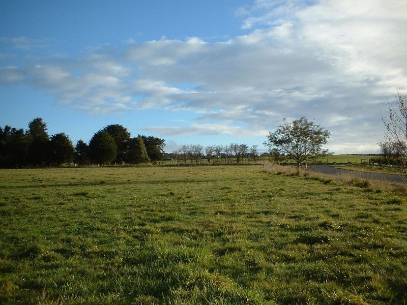 Lot 3 Hutchinsons Lane, Romsey VIC 3434