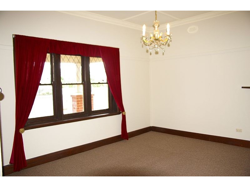 29 Mollison Street, Kyneton VIC 3444