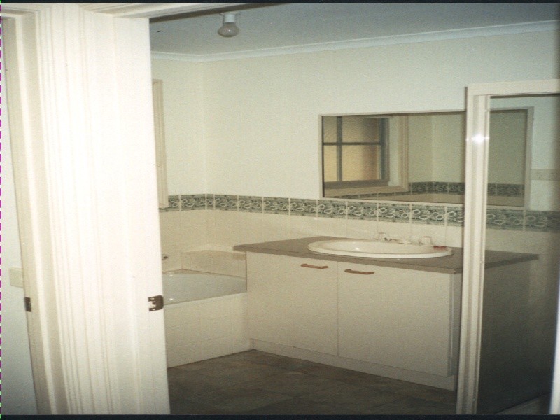 4/39-41 Mahoneys Road, Riddells Creek VIC 3431