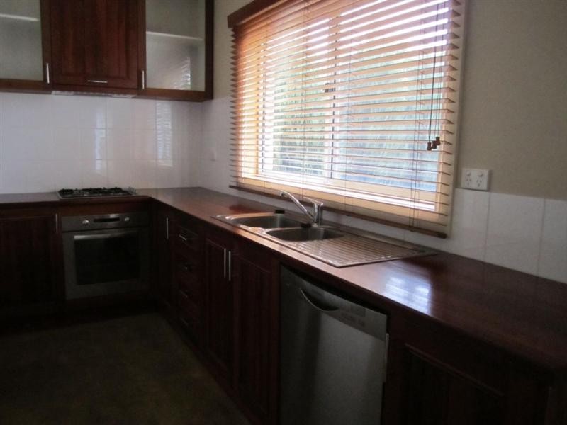 1/54 Fisher Street, Gisborne VIC 3437