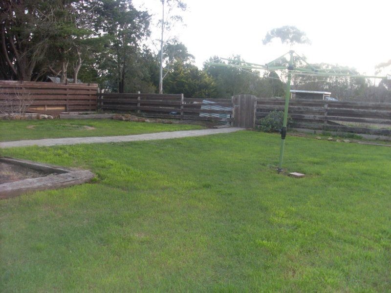 12 Rodney Street, Gisborne VIC 3437