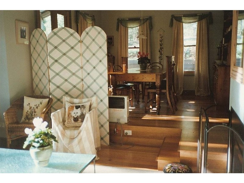 21 Mabel Crescent, Mount Macedon VIC 3441