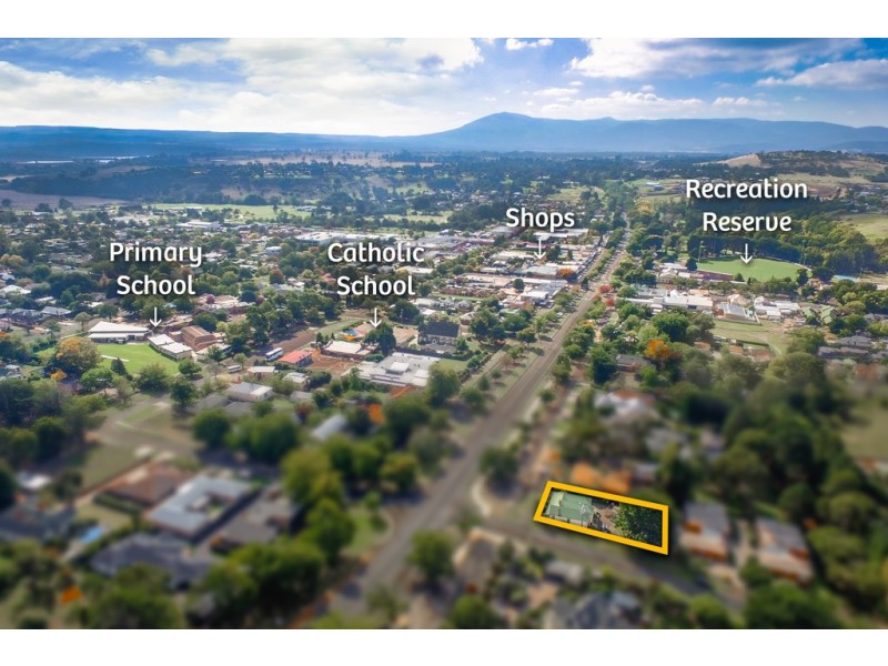 79 Aitken Street, Gisborne VIC 3437