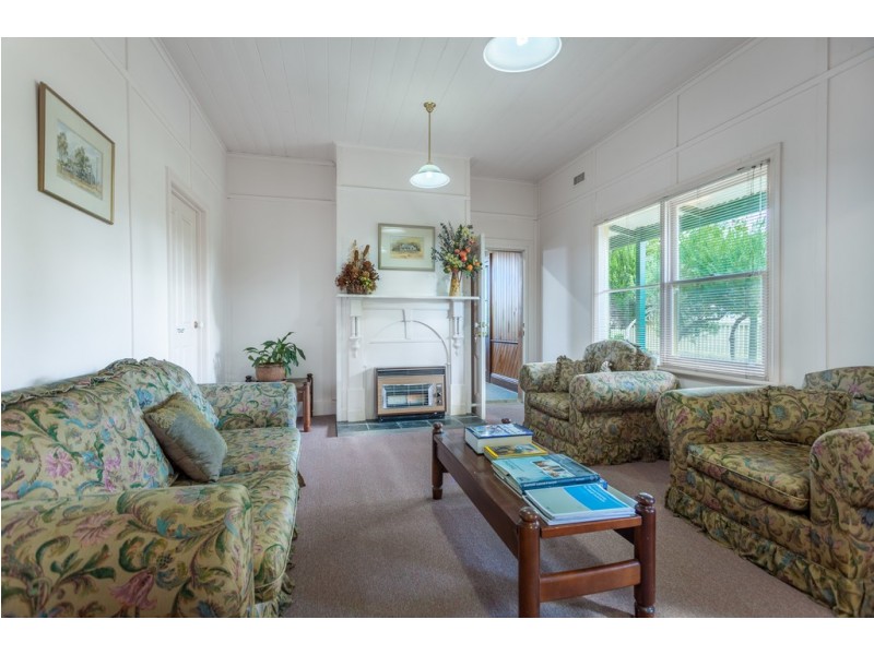 79 Aitken Street, Gisborne VIC 3437