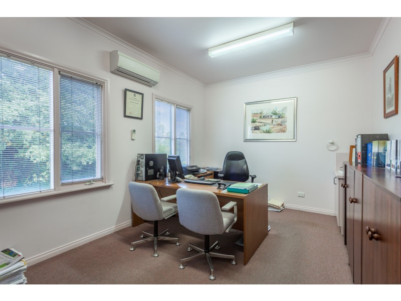 79 Aitken Street, Gisborne VIC 3437