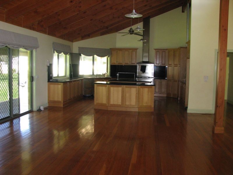 373 Ashbourne Road, Woodend VIC 3442