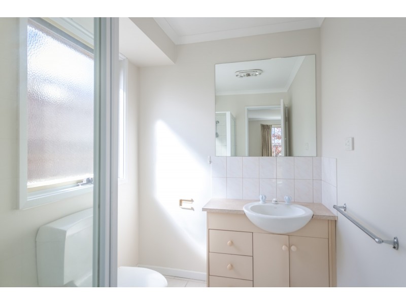 7 Sunny Park Close, Gisborne VIC 3437