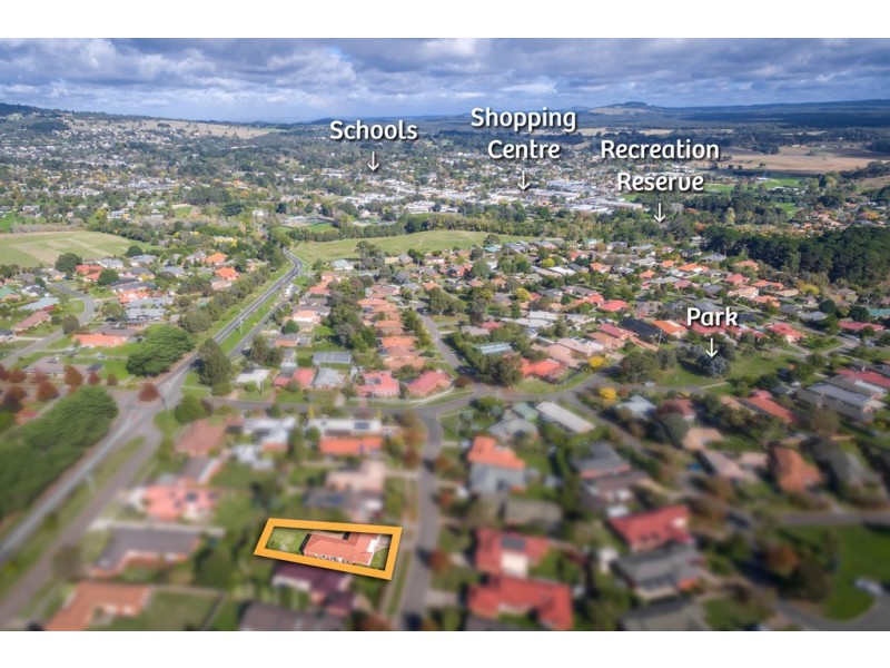 7 Sunny Park Close, Gisborne VIC 3437