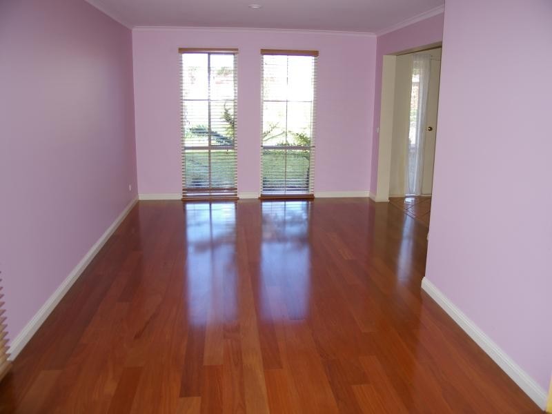 7 Carbine Crt, New Gisborne VIC 3438