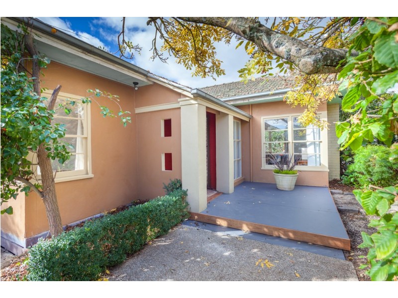 58 Hamilton Street, Gisborne VIC 3437