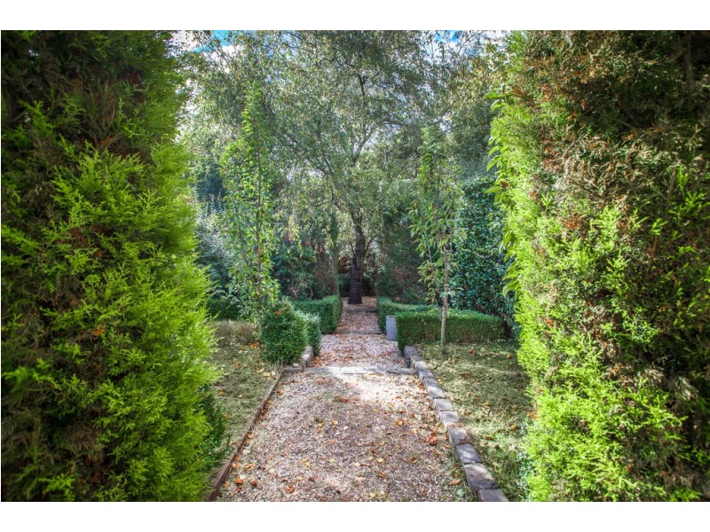 58 Hamilton Street, Gisborne VIC 3437