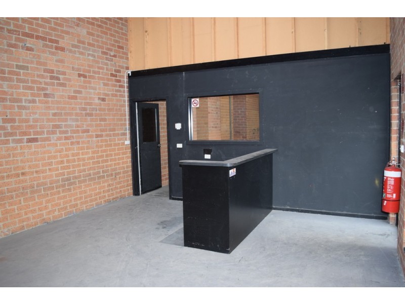 Factory 1/ 8-10 Sussex Court, Sunbury VIC 3429
