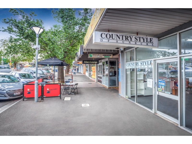 97 Evans Street, Sunbury VIC 3429