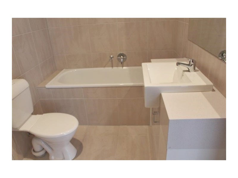 6/33 Calthorpe Street, Gisborne VIC 3437