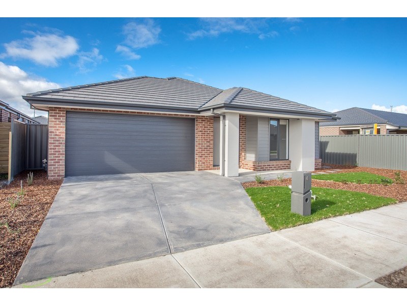 4 Bickley Street, Melton West VIC 3337