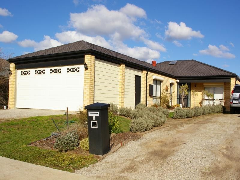 2 Galilee, New Gisborne VIC 3438