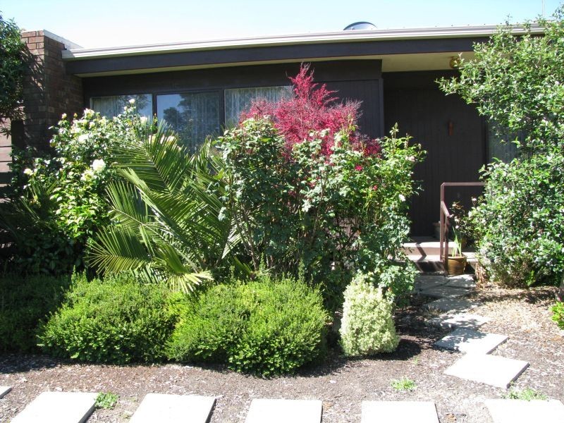 3/2  Pyke Street, Woodend VIC 3442