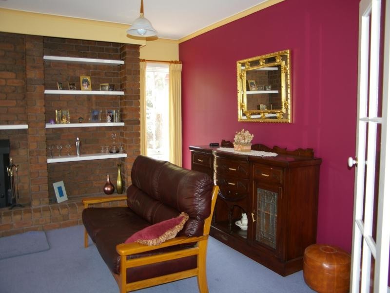 29 Cheniston Rd, Mount Macedon VIC 3441