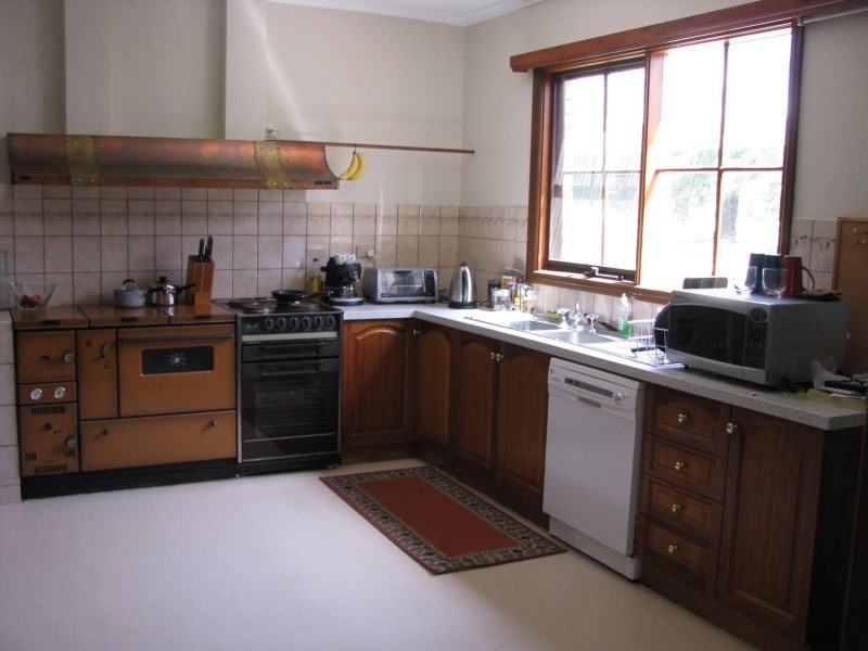 92 Hoburd Drive, Woodend VIC 3442