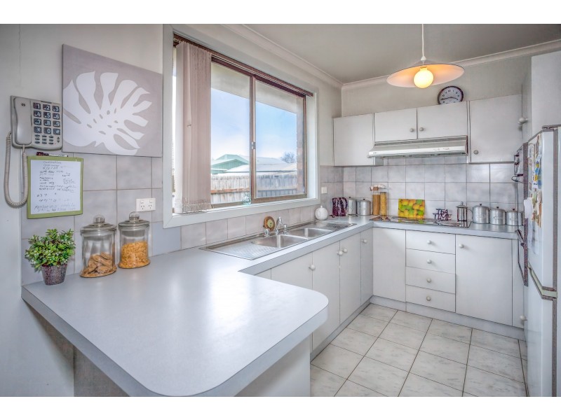 4/19 Urquhart street, Woodend VIC 3442