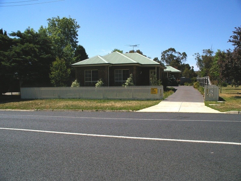 1/22 Howey Street, Gisborne VIC 3437