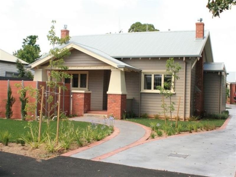 1/41  Simpson Street, Kyneton VIC 3444