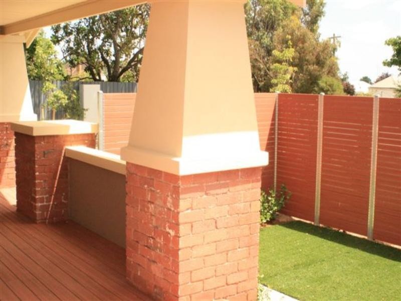 1/41  Simpson Street, Kyneton VIC 3444