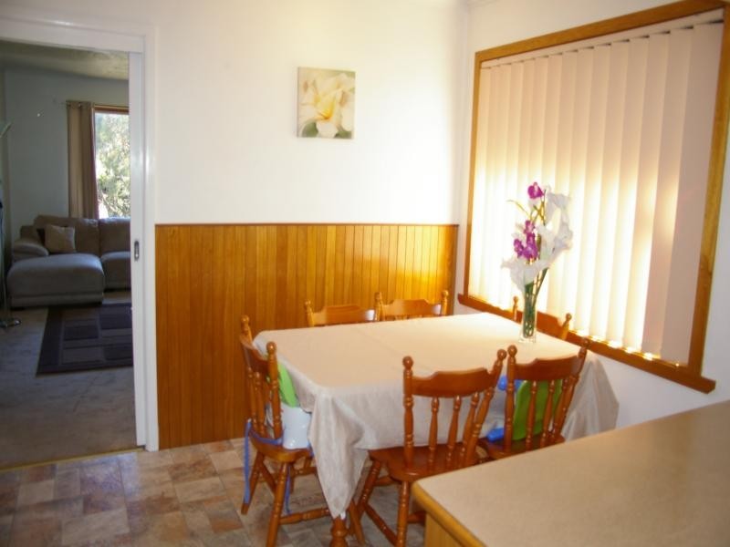 1 Lyell street, Gisborne VIC 3437