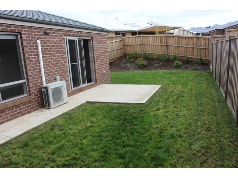 5 Lampton Way, Sunbury VIC 3429