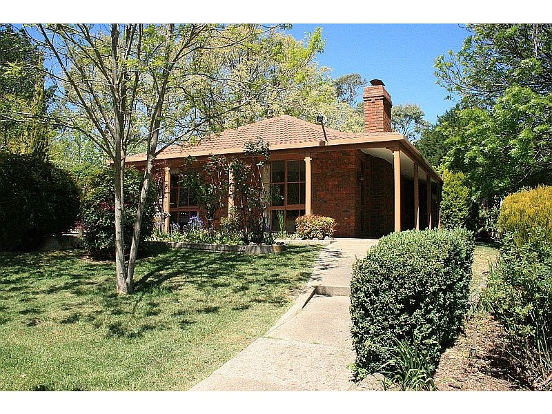 7 Clarke Crescent, Kyneton VIC 3444
