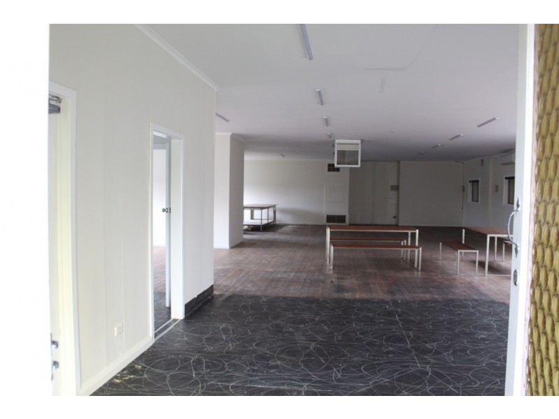 63 Urquhart Street, Woodend VIC 3442