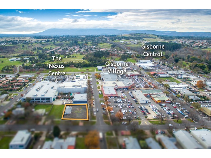 44 Hamilton Street, Gisborne VIC 3437