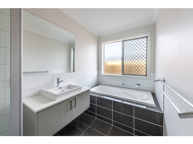 14 Trainor Street, Doreen VIC 3754