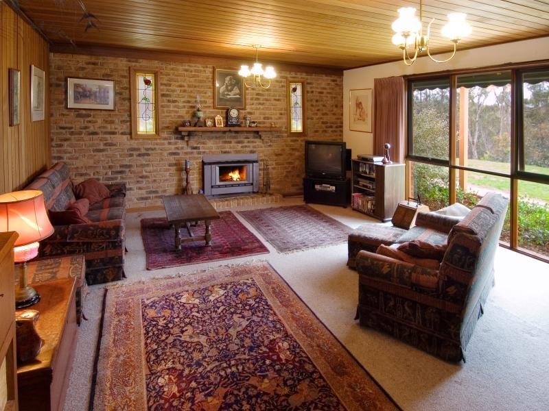331 Hobbs Rd, Bullengarook VIC 3437
