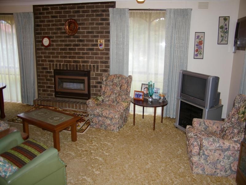 47 Sandy Creek Rd, Riddells Creek VIC 3431