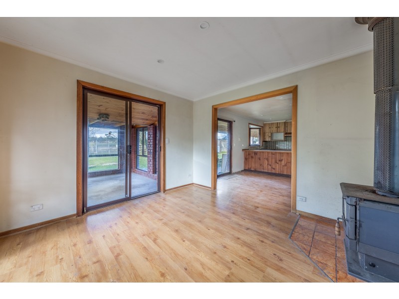 46 Heather Road, Gisborne VIC 3437