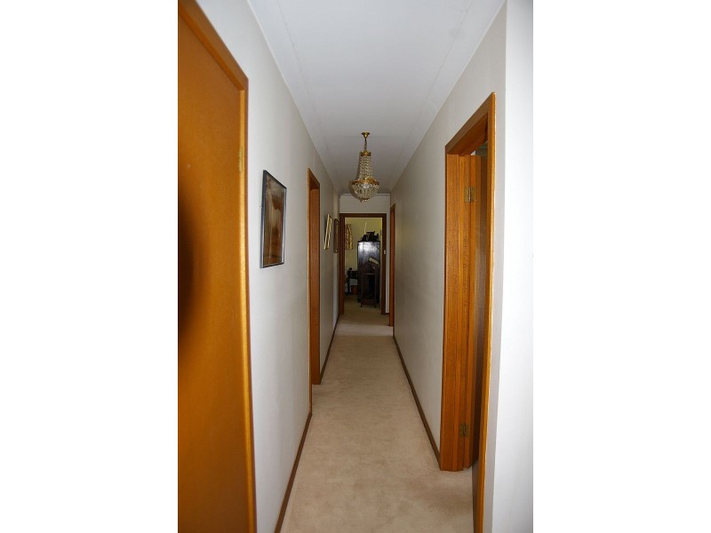 1921  Mt. Macedon Road, Woodend VIC 3442