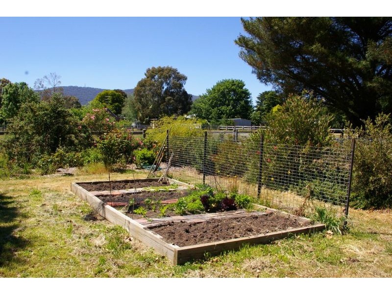 1921  Mt. Macedon Road, Woodend VIC 3442