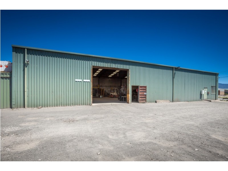 Factory 1and2, 14 Parkers Road, New Gisborne VIC 3438