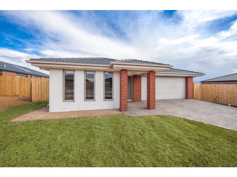17 Gosse Cres, Brookfield VIC 3338